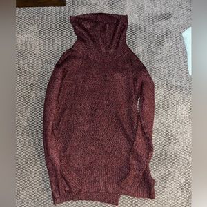 Razzle Dazzle (purchased @ TJ MAXX) cowl neck burgundy sweater GREAT CONDITIONS!